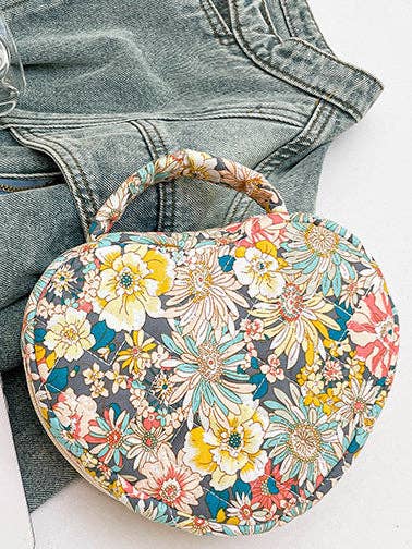 Quilted Heart Shape Cosmetic Bag