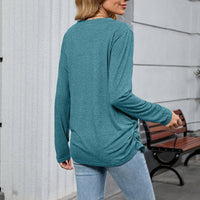 V-neck solid color loose long-sleeved T-shirt