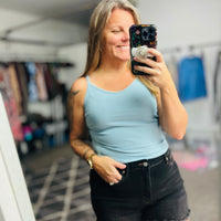 Simple Ribbed Tanks