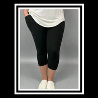TL black & navy capri leggings