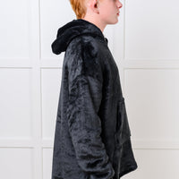 Kids Oversized Hoodie Blanket in Black