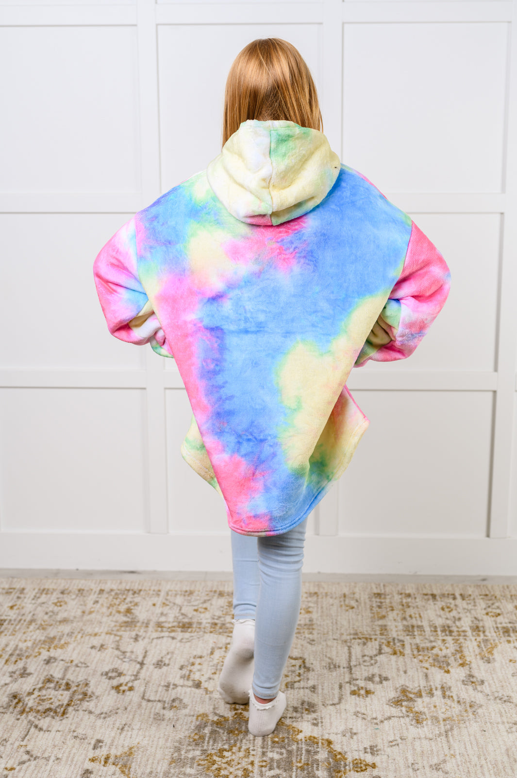 Kids Oversized Hoodie Blanket in Rainbow