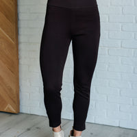 Magic Ankle Crop Skinny Pants in Chocolate