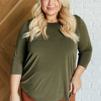 Signature Classic Round Neck Top in Olive