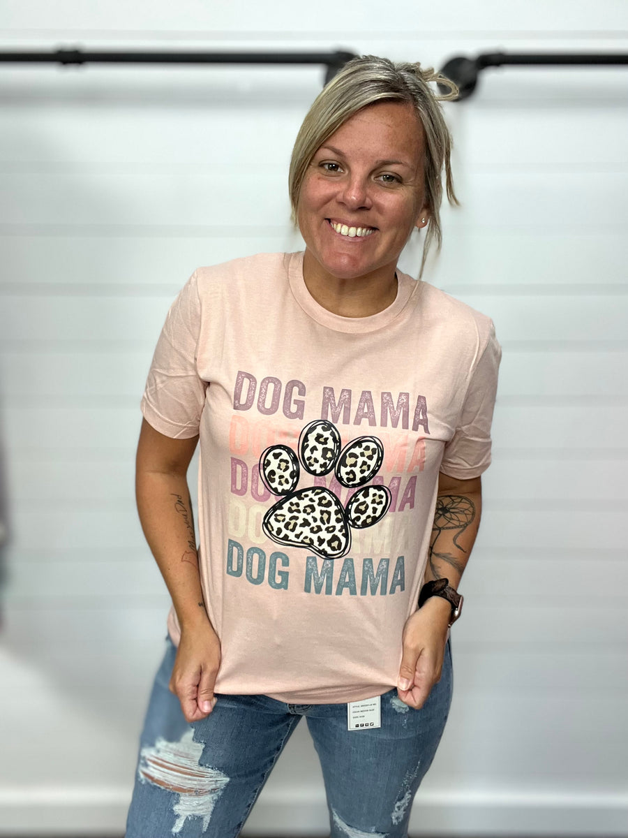 Dog Mom Graphic Tee